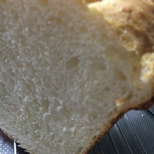ホームベーカリーでふわふわミルク食パン